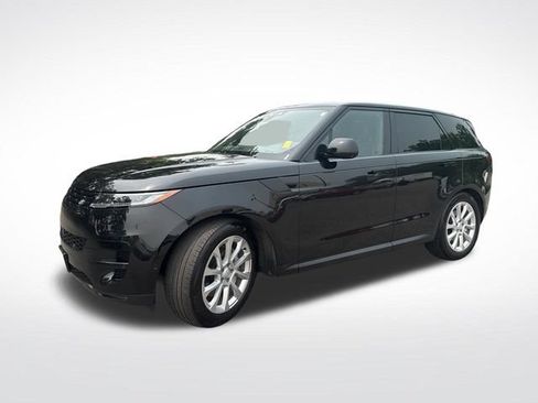Used 2025 Land Rover Range Rover Sport SE AWD/4WD image 3