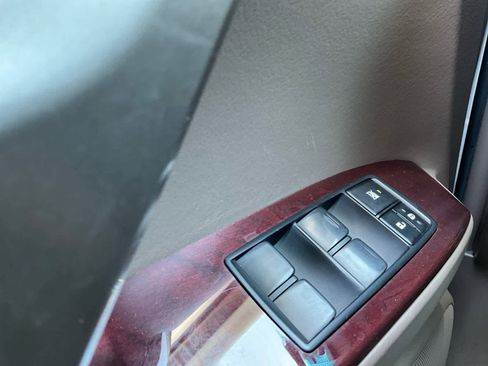 Used 2018 Lexus GX 460 Premium w/ Premium Package AWD/4WD image 20