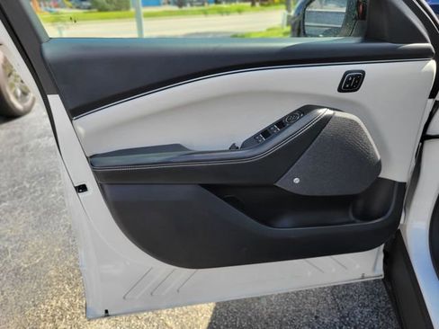 Used 2024 Ford Mustang Mach-E Premium image 15