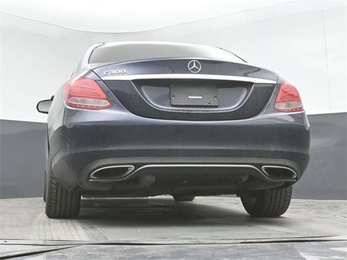 Used 2017 Mercedes-Benz C 300 Sedan image 32