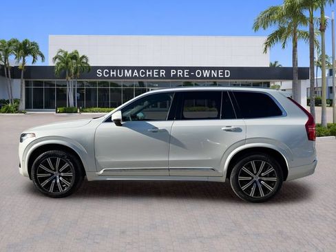Certified 2024 Volvo XC90 B5 Plus w/ Protection Package AWD/4WD image 4