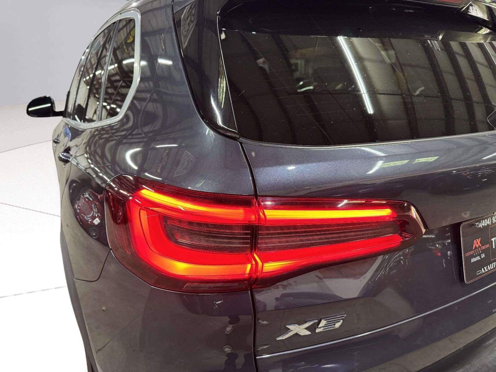 Used 2021 BMW X5 sDrive40i w/ Premium Package RWD image 12