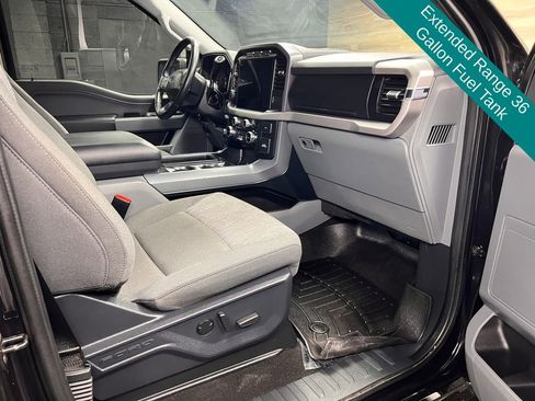 Used 2022 Ford F150 XLT w/ Equipment Group 302A High AWD/4WD image 8