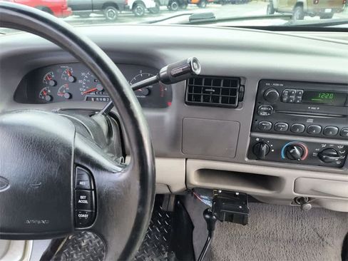 Used 1999 Ford F350 image 18