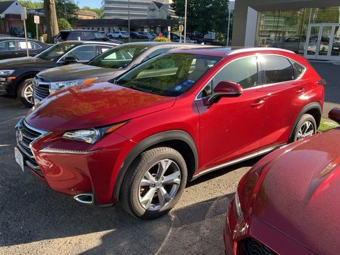 Used 2017 Lexus NX 200t FWD image 2