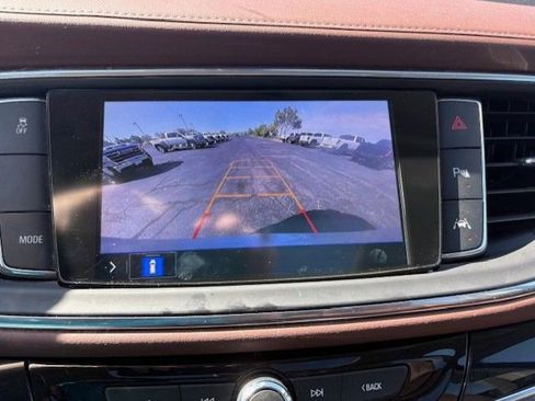 Used 2020 Buick Enclave Avenir w/ Avenir Technology Package FWD image 12
