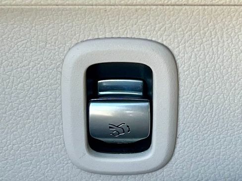 Certified 2022 Mercedes-Benz C 300 C 300 image 27