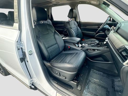 Certified 2023 Kia Telluride SX Prestige AWD/4WD image 31