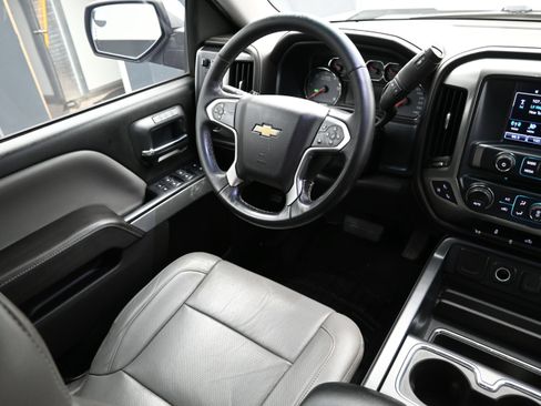 Used 2018 Chevrolet Silverado 1500 LTZ Z71 AWD/4WD image 24