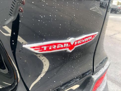 Used 2022 Jeep Cherokee Trailhawk w/ Trailer Tow Group image 34