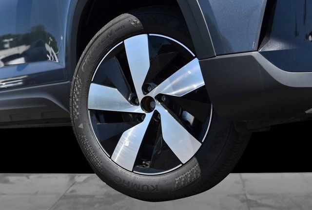 New 2026 Volkswagen Taos S AWD/4WD image 3