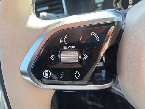 Used 2026 Jaguar F-PACE R-Dynamic S image 27