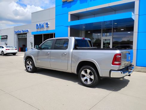 Used 2022 RAM 1500 Laramie AWD/4WD image 10