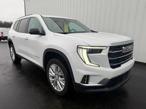 Used 2026 GMC Acadia Elevation w/ Elevation Premium Package image 7