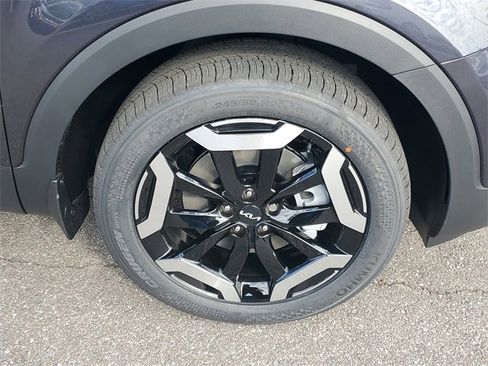 New 2025 Kia Telluride S image 42