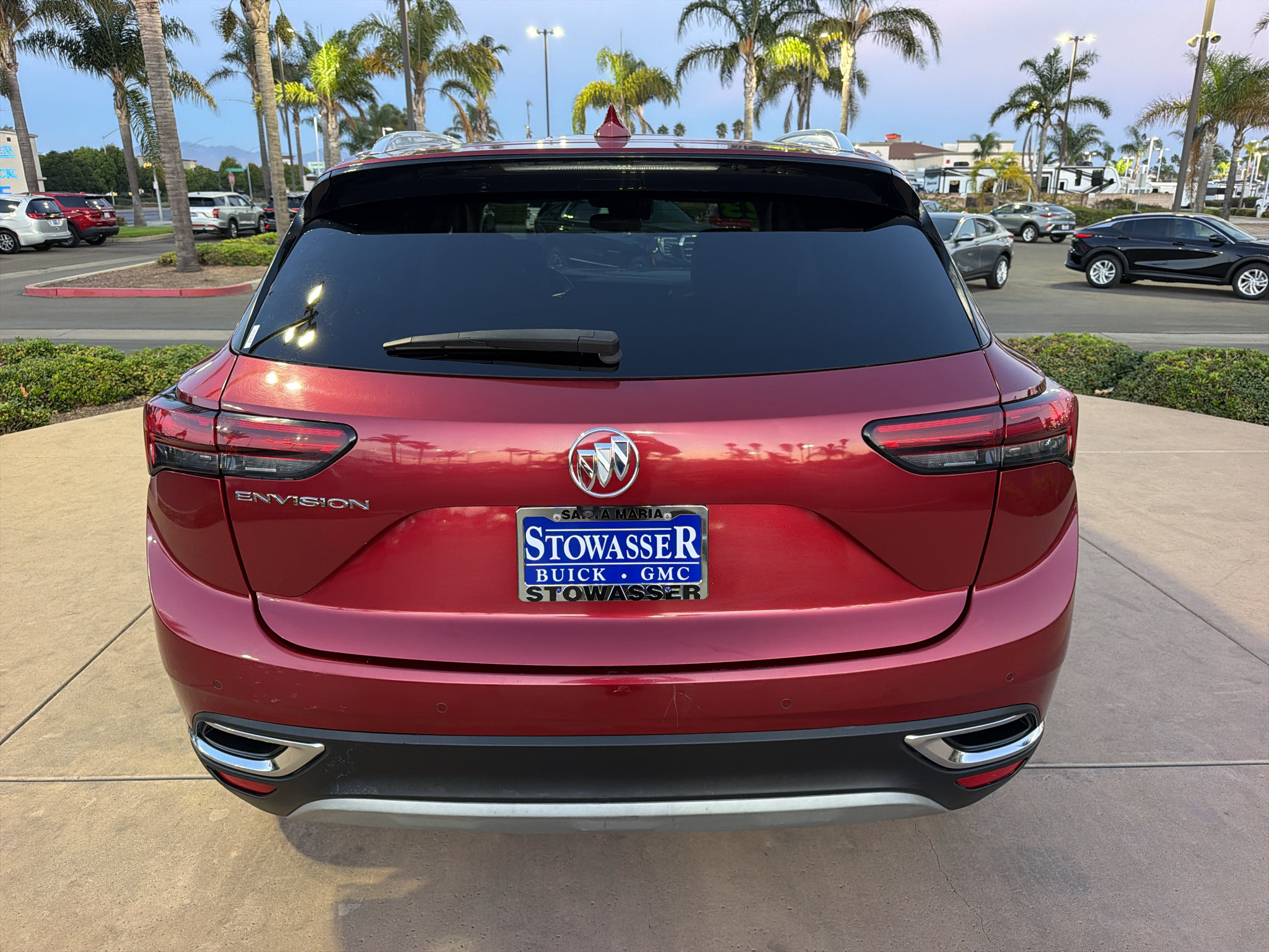 Used 2023 Buick Envision Essence FWD image 6