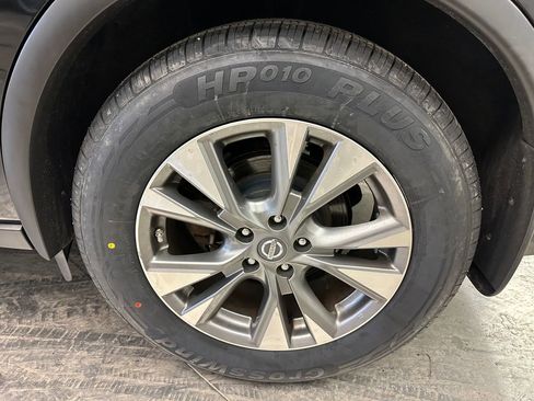 Used 2017 Nissan Murano SL image 34