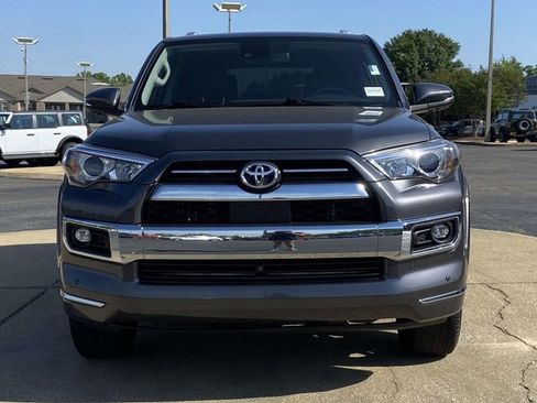 Used 2023 Toyota 4Runner Limited RWD image 6