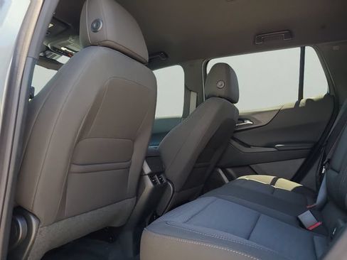 New 2027 Chevrolet Equinox LT FWD image 13