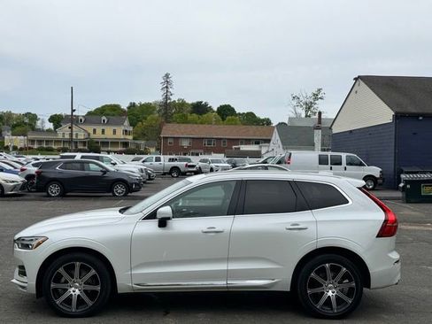 Used 2021 Volvo XC60 T5 Inscription AWD/4WD image 16