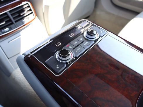 Used 2014 Audi A8 L TDI AWD/4WD image 22