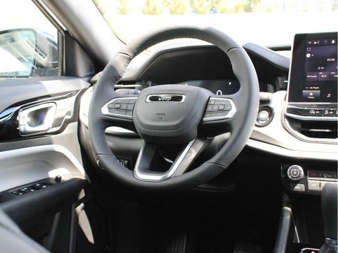 New 2026 Jeep Compass Limited AWD/4WD image 14