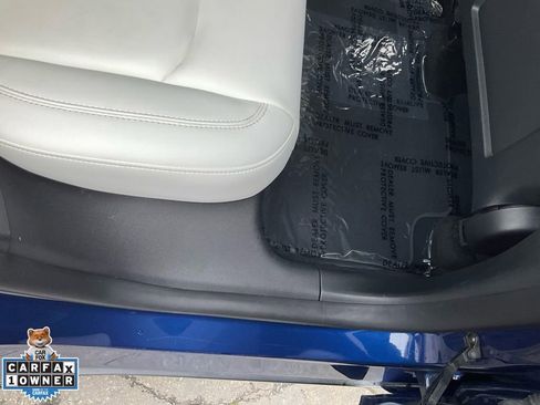 Used 2021 Tesla Model Y Long Range image 52