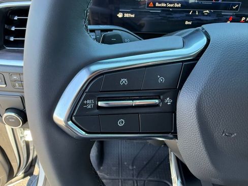 New 2026 Chevrolet Suburban LS image 24