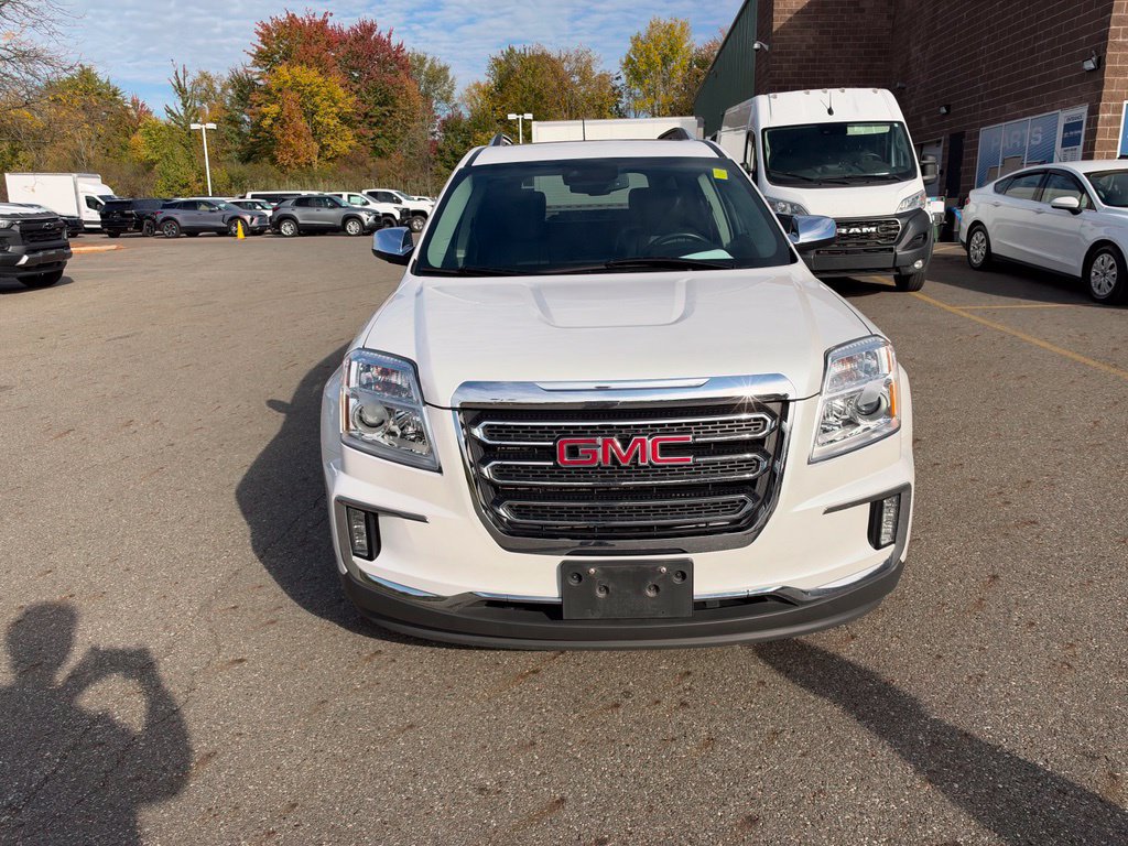 Used 2017 GMC Terrain SLT w/ Open Road Package AWD/4WD image 4