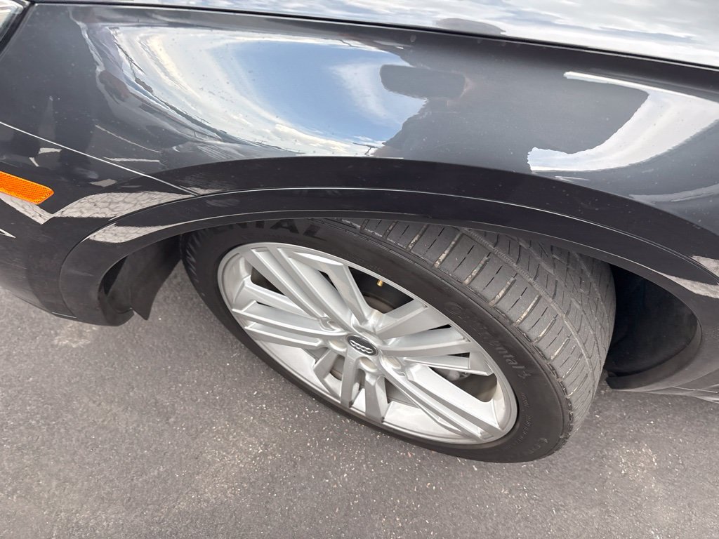 Used 2018 Audi Q5 2.0T Premium Plus w/ Premium Plus Package AWD/4WD image 8