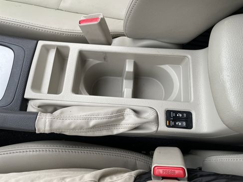 Used 2014 Subaru Crosstrek 2.0i Limited image 30