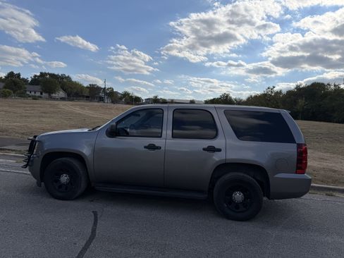 Used 2012 Chevrolet Tahoe 2WD image 1
