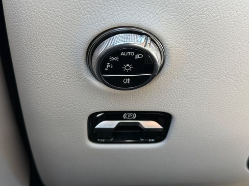 Used 2026 Mercedes-Benz GLC 300 4MATIC image 14