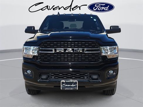 Used 2022 RAM 2500 Big Horn w/ Level A Equipment Group image 2