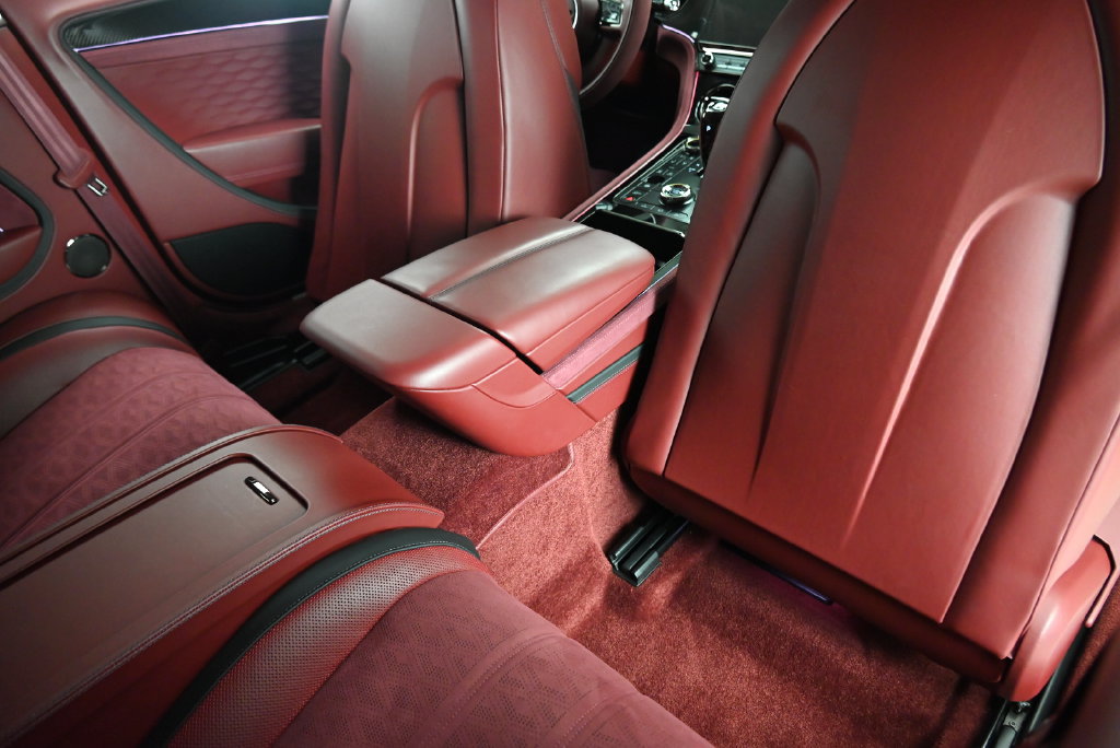 Used 2025 Bentley Continental GT Speed AWD/4WD image 13