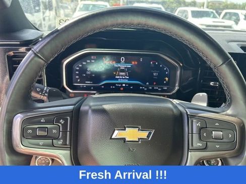 Used 2024 Chevrolet Silverado 1500 High Country image 16