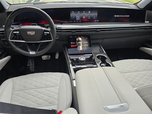 Certified 2025 Cadillac Escalade V image 21