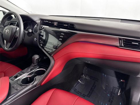 Certified 2020 Toyota Camry XSE image 60