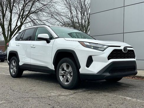 Certified 2025 Toyota RAV4 XLE image 7