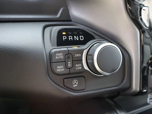 New 2026 RAM 1500 Big Horn AWD/4WD image 31
