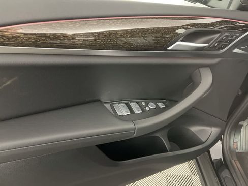 Used 2023 BMW X3 xDrive30i w/ Premium Package image 11