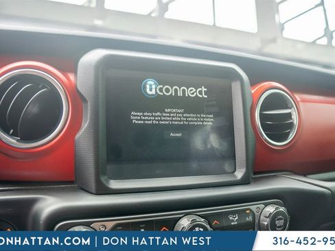 Used 2019 Jeep Wrangler Unlimited Rubicon image 8