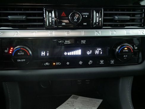 New 2026 Nissan Pathfinder SV AWD/4WD image 31