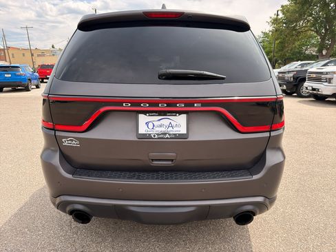 Used 2018 Dodge Durango SRT w/ Technology Group AWD/4WD image 8