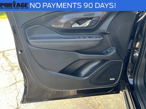 Used 2023 GMC Terrain Denali w/ LPO, Floor Liner Package AWD/4WD image 11