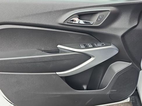 New 2026 Chevrolet Trax RS w/ Driver Confidence Package image 20