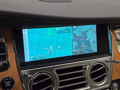 Certified 2016 Rolls-Royce Wraith RWD image 35