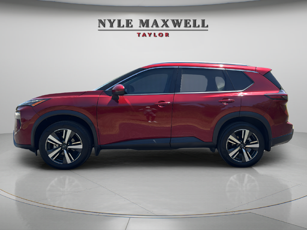 Used 2024 Nissan Rogue SL w/ SL Premium Package FWD image 10