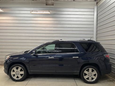 Used 2017 GMC Acadia Limited SLT AWD/4WD image 8