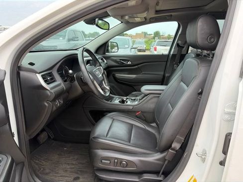 Used 2023 GMC Acadia SLT w/ Elevation Edition AWD/4WD image 10